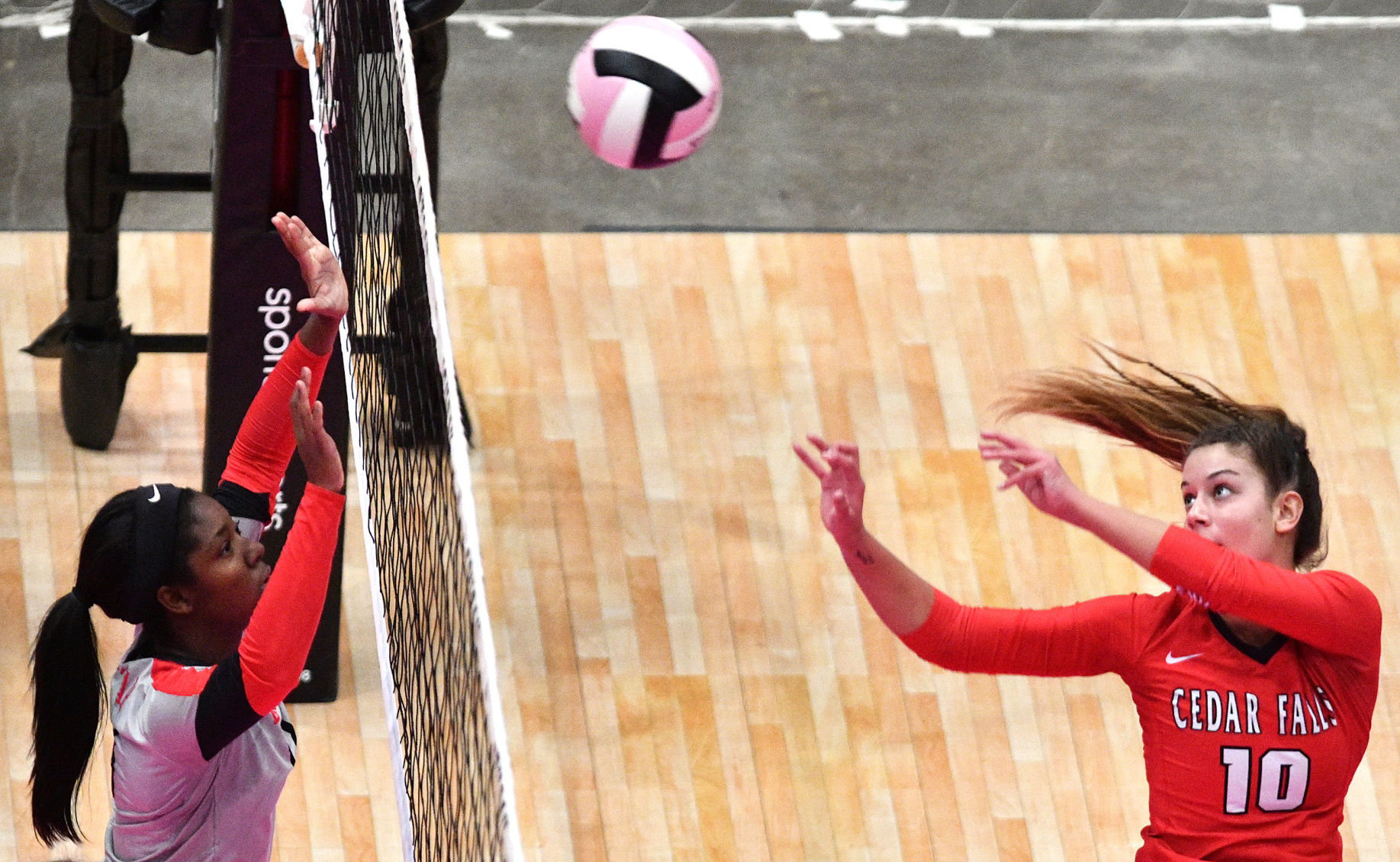 Cedar Falls vs Linn-Mar state volleyball